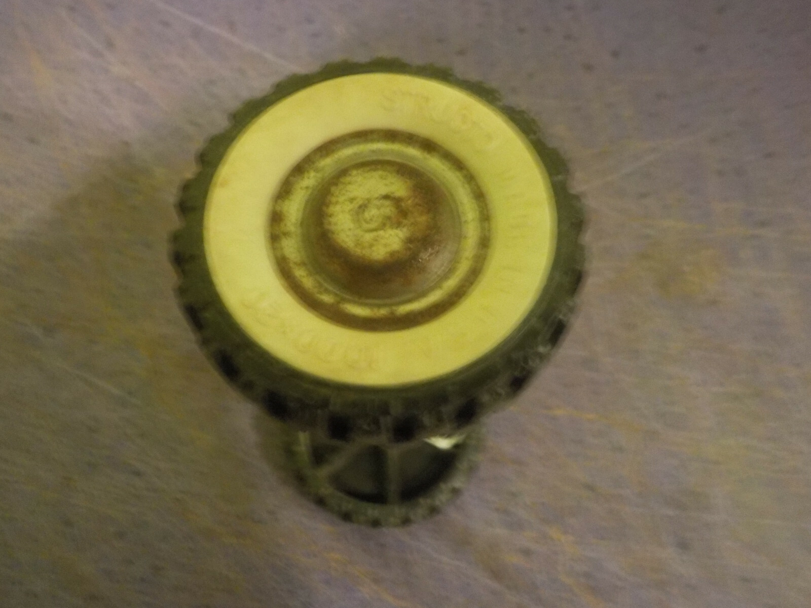 structo truck 2 tires 2 wheelwall 2 hub-cap 1 axle 10.00x20 for parts