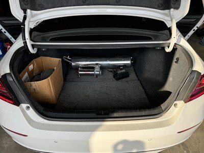 image 7 of interior