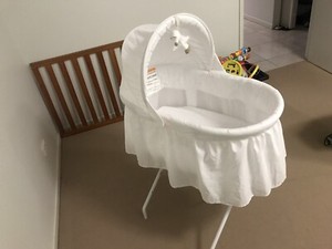 lullabye bassinet