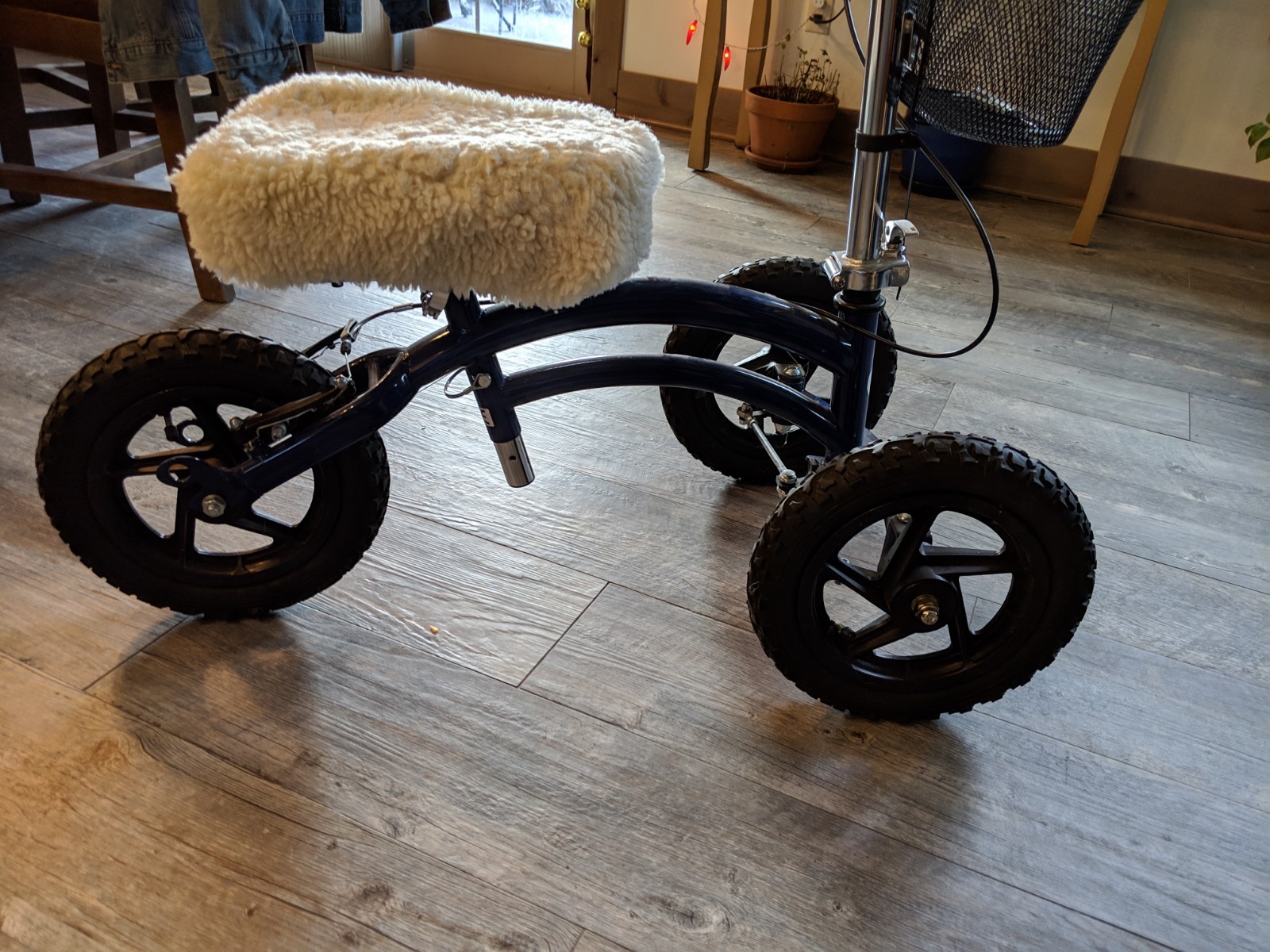 All Terrain KneeRover Steerable Knee Scooter Knee Walker *local Pick Up Only*