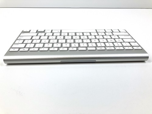 Apple A1314 MC184LL/B Wireless Bluetooth Mac Keyboard 78 Keys QWERTY EUC