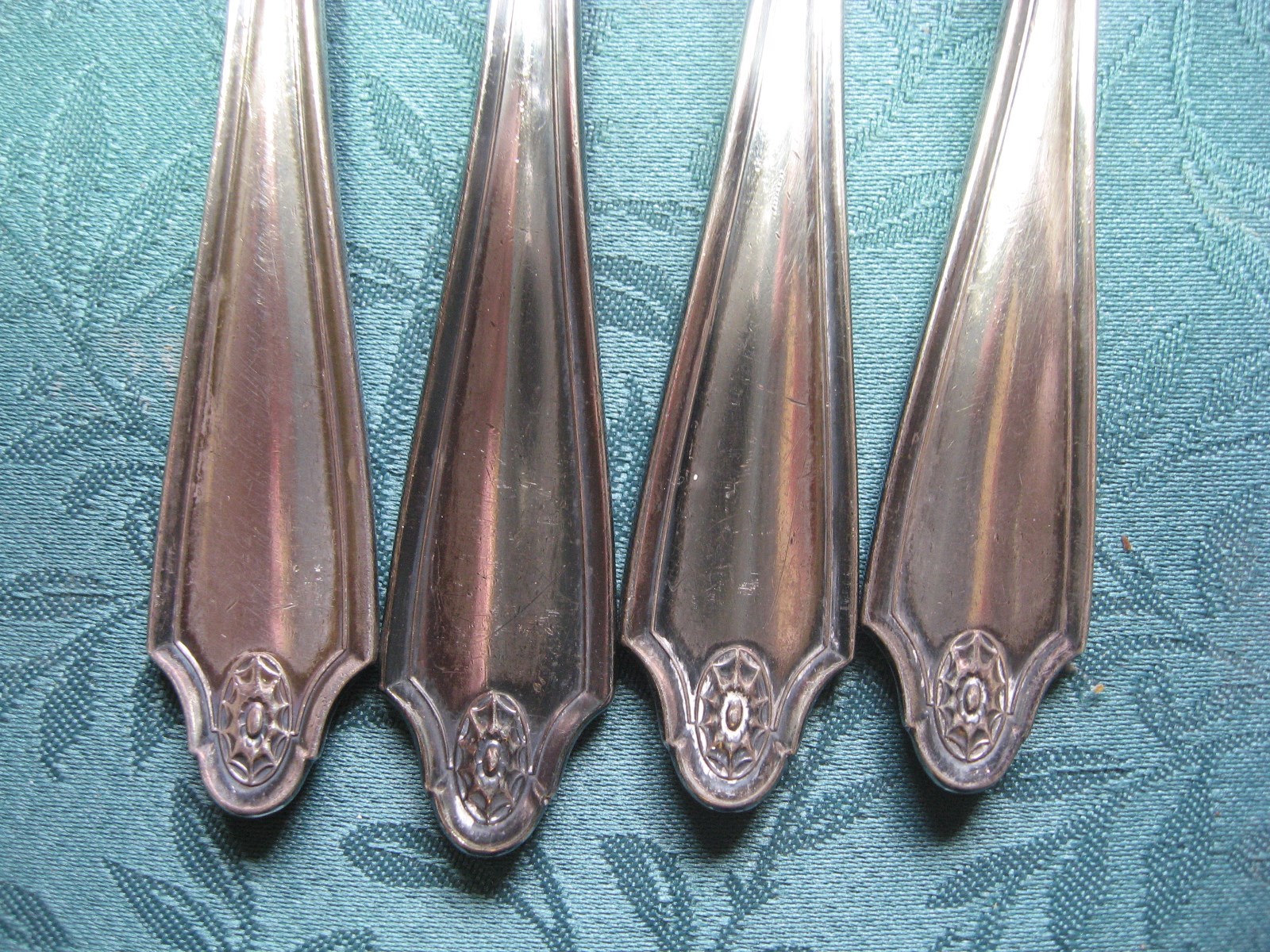 Antique Community Silverplate Serving Dinner Forks Fruit Spoons GEORGIAN 1912