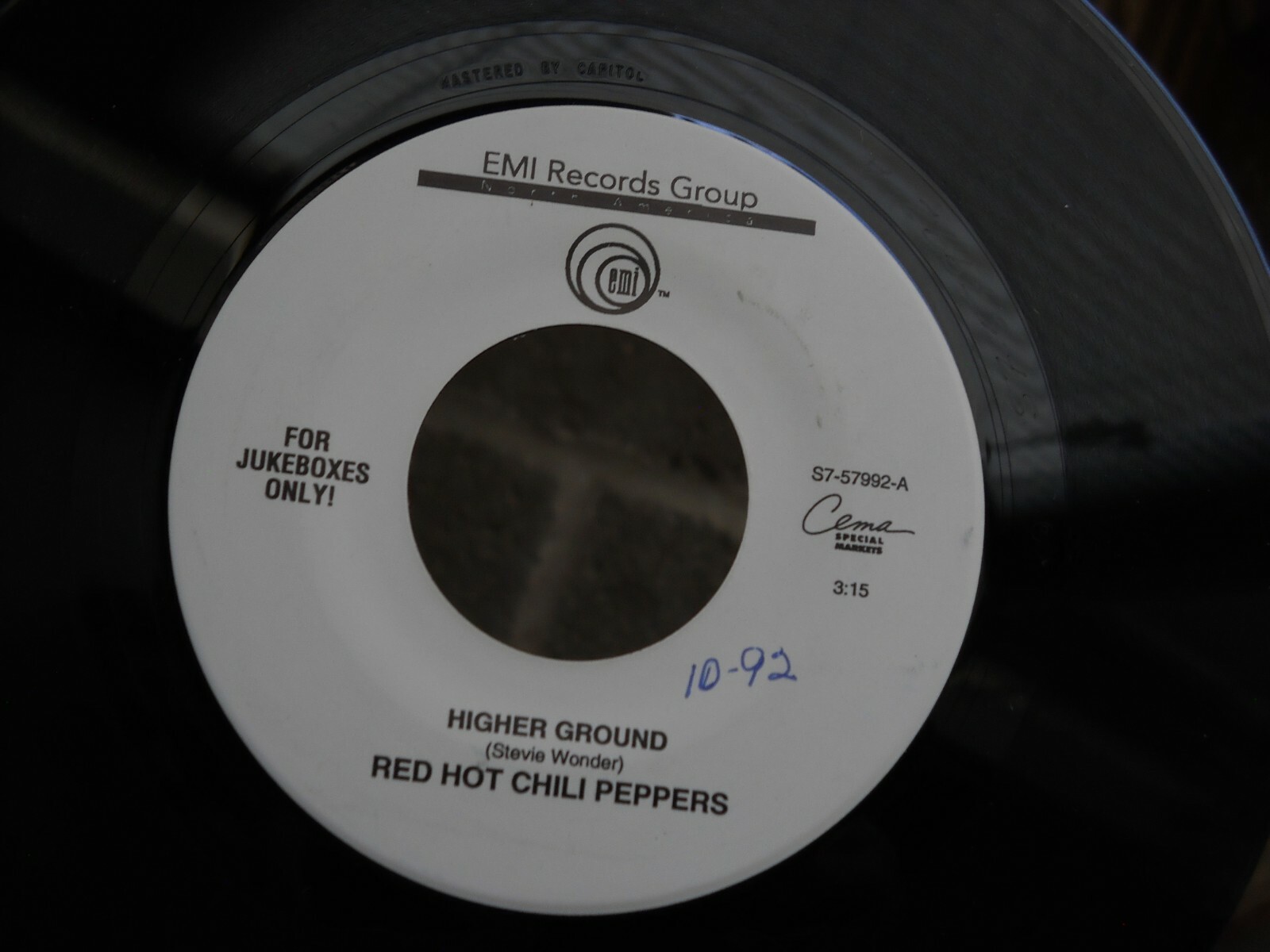 【ESTI】RED HOT CHILI PEPPERS CD 9枚セット 81MOvXaAjhL._UF1000,1000_QL80_.jpg