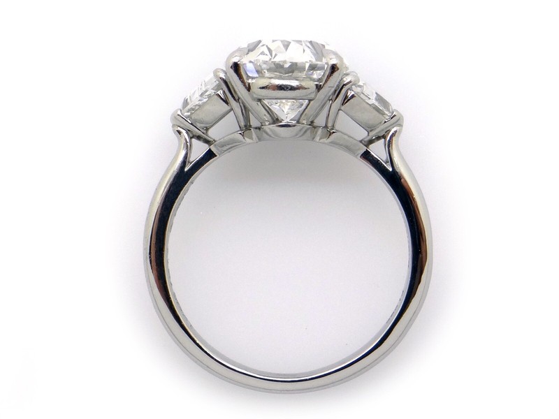 ♥️Tiffany合計1.05c/Oval中石0.79ctFVVS2/11.8号 ♥️Tiffany合計