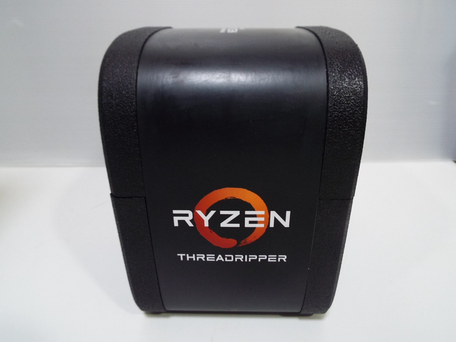 NEW AMD Ryzen Threadripper 1950X Socket TR4 CPU Processor