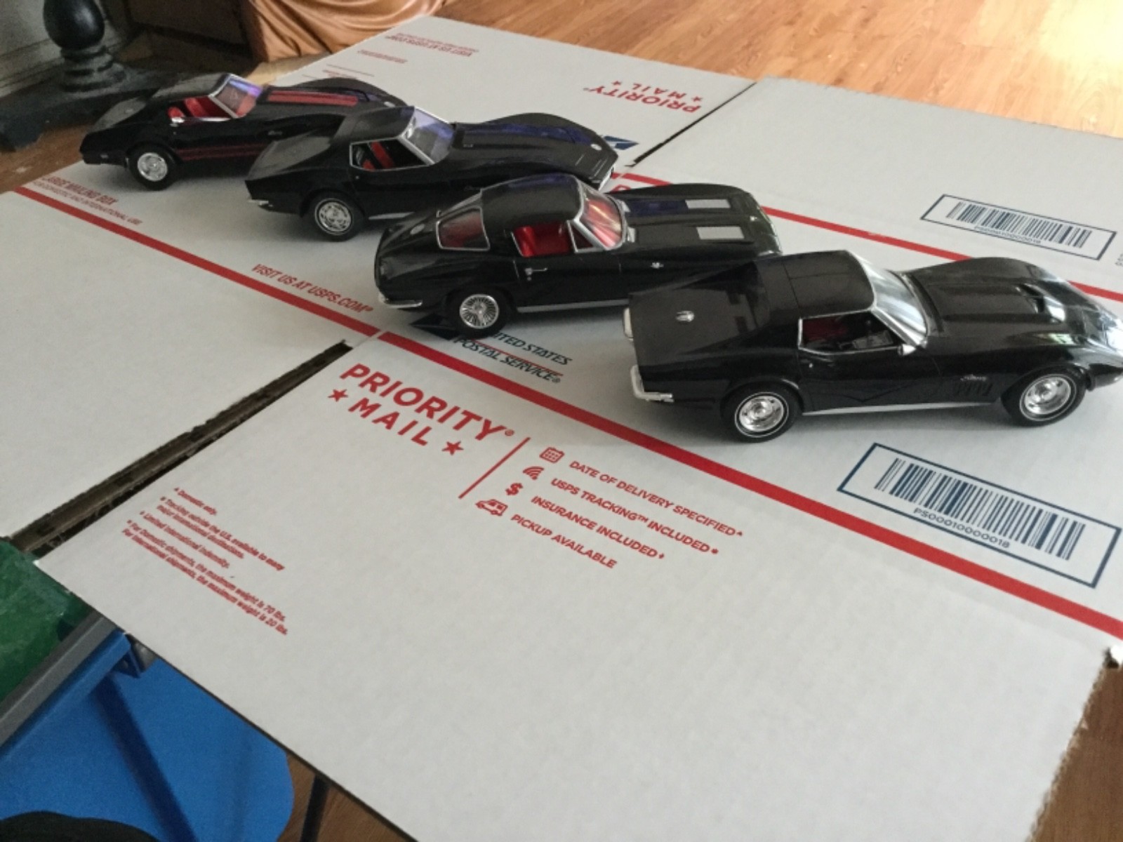 Lot of 4 Plastic Built Models lot x jo Han? AMT?