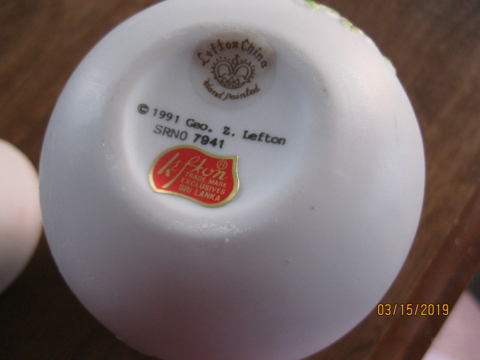1991 LEFTON EASTER EGG TRINKET BOX