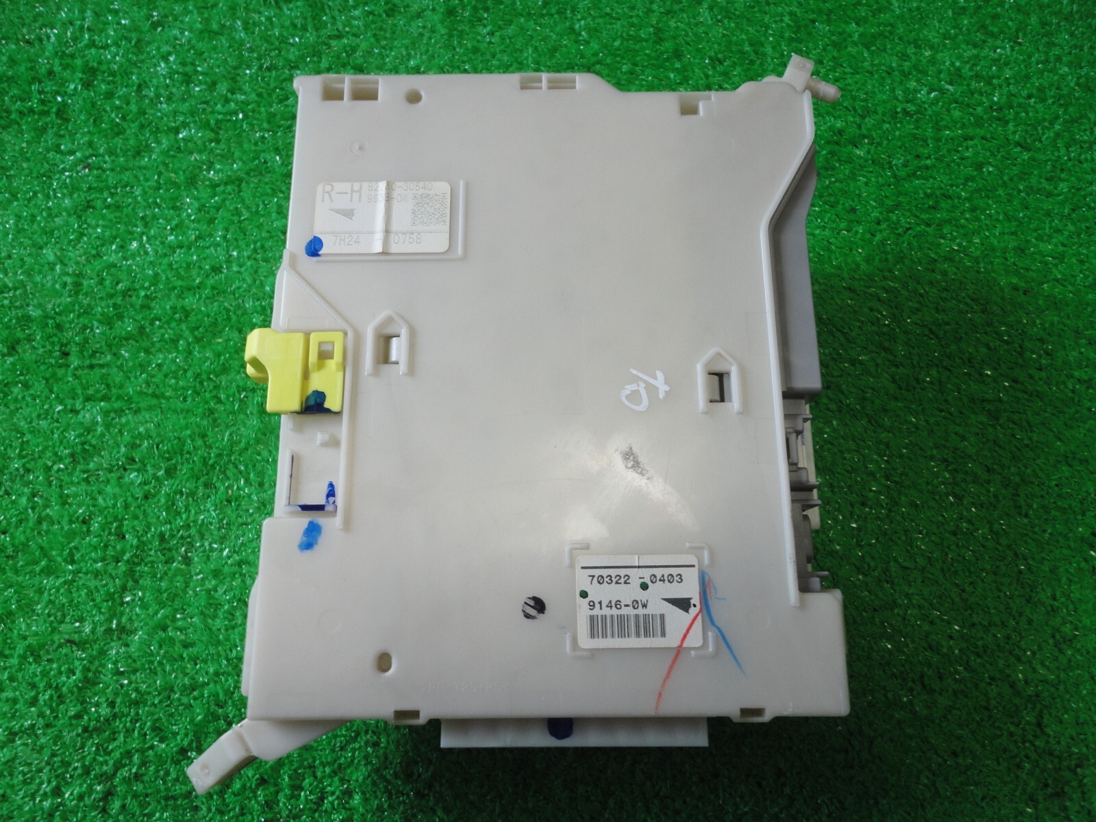 プリンセスbox 2012 Kawasaki relay assembly fuse box ninja zx6 zx10 h2 versys