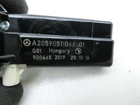 Mercedes CLA 180 C117 13-19 Antennenverstärker Weiche Antenne Mercedes CLA 180 C117 13-19 15.12.2016 A2059051106... Vorschau 2