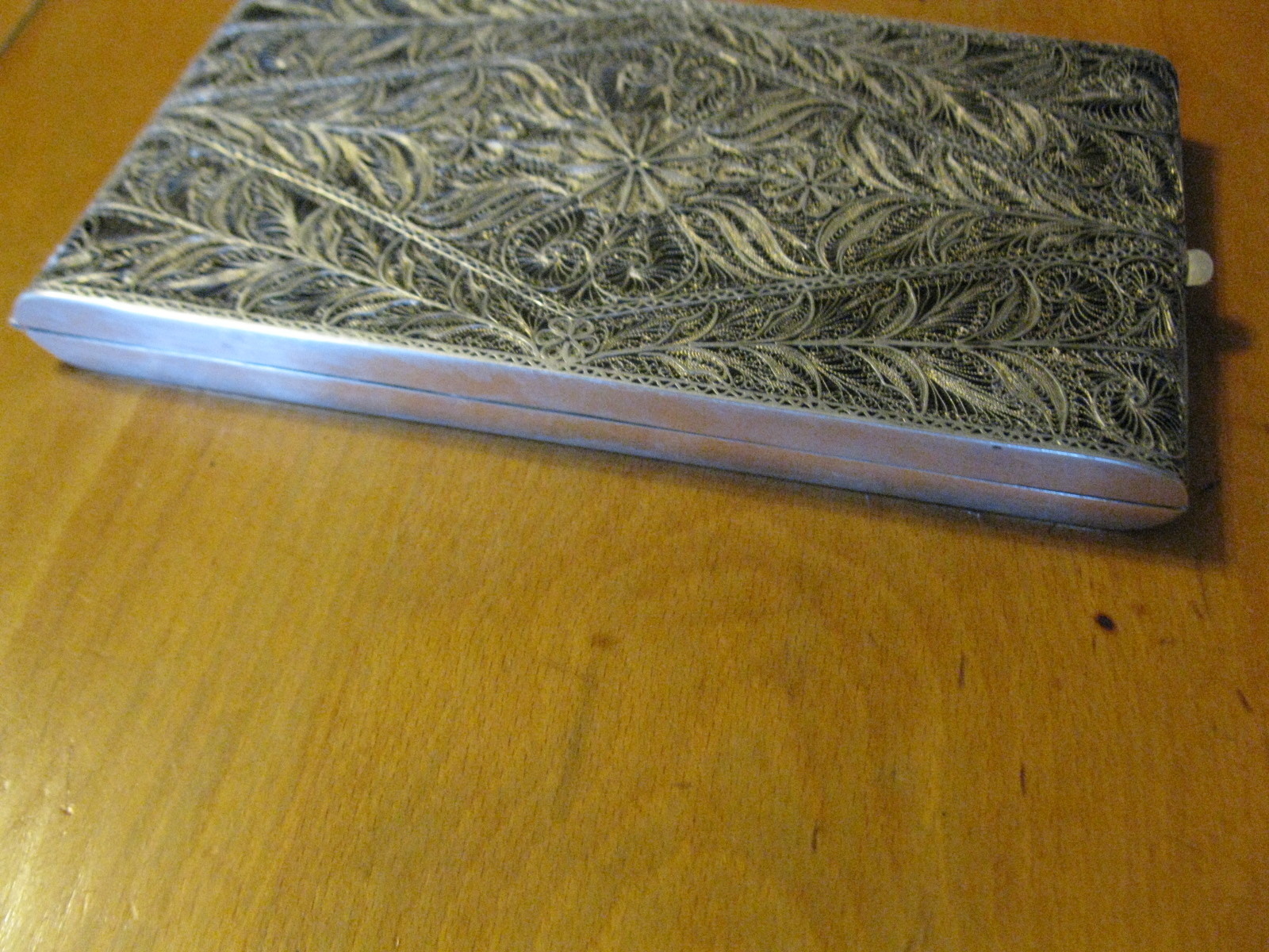 Antique Sterling silver filigree cigarette case 148-g