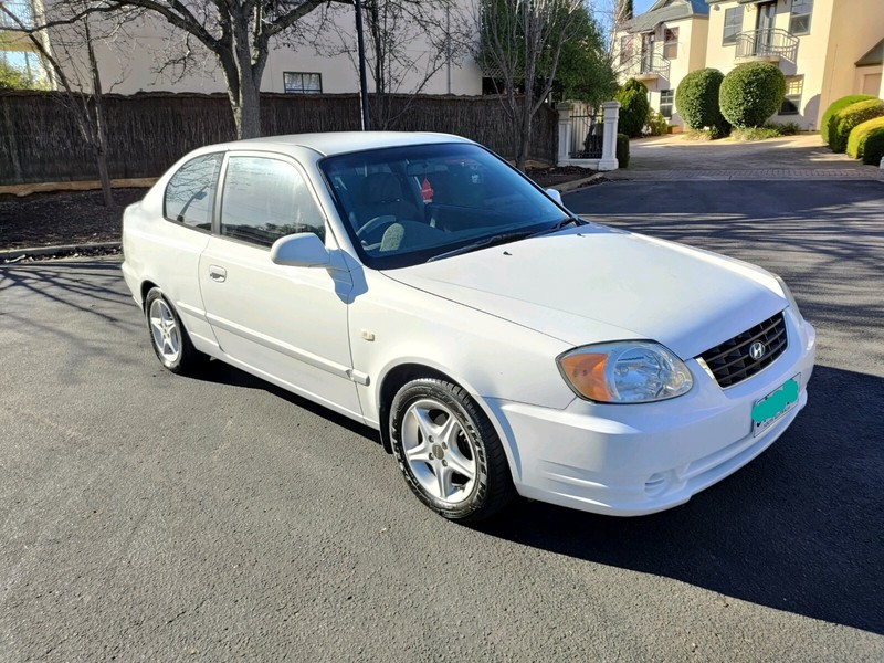 2004 Hyundai Accent Automatic | Cars 