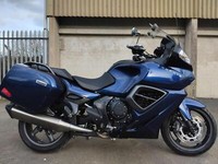 2014 14 TRIUMPH TROPHY SE 1215 TOP SPEC TOURER BLUE PANNIERS NEW MOT