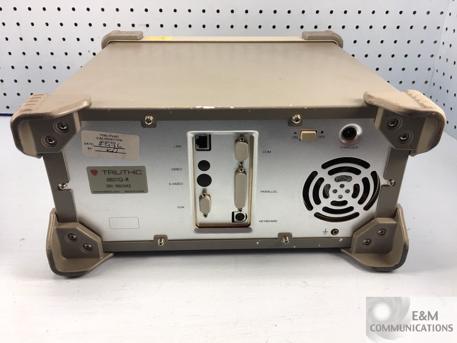 8821Q-R TRILITHIC SPECTRUM ANALYZER 1 MHz to 1 GHz 75 OHM - FOR REPAIR OR PARTS