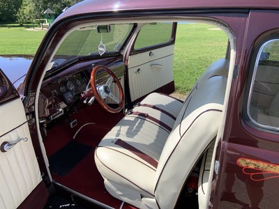 image 3 of interior