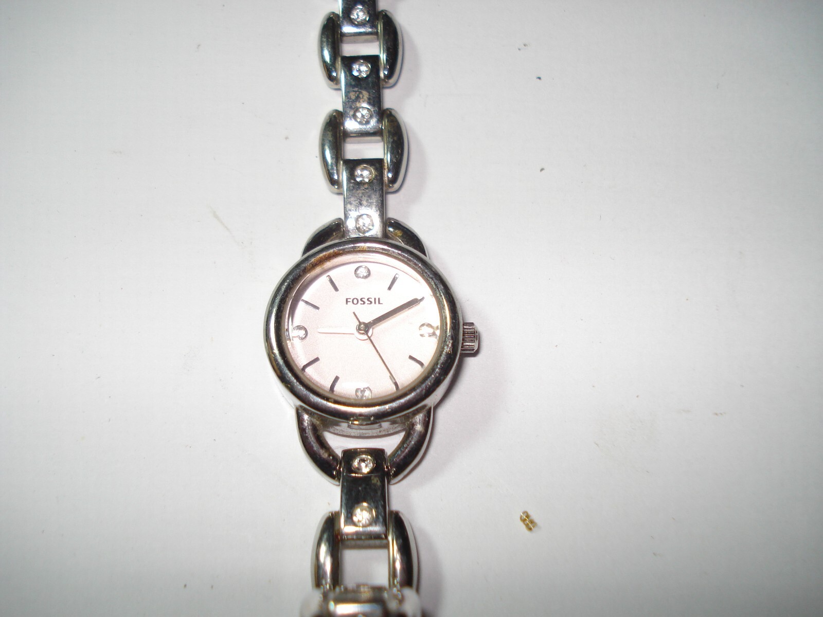 RARE PRETTY LADIES FOSSIL PINK SILVER WATCH NEW BATTERY  display picture 3