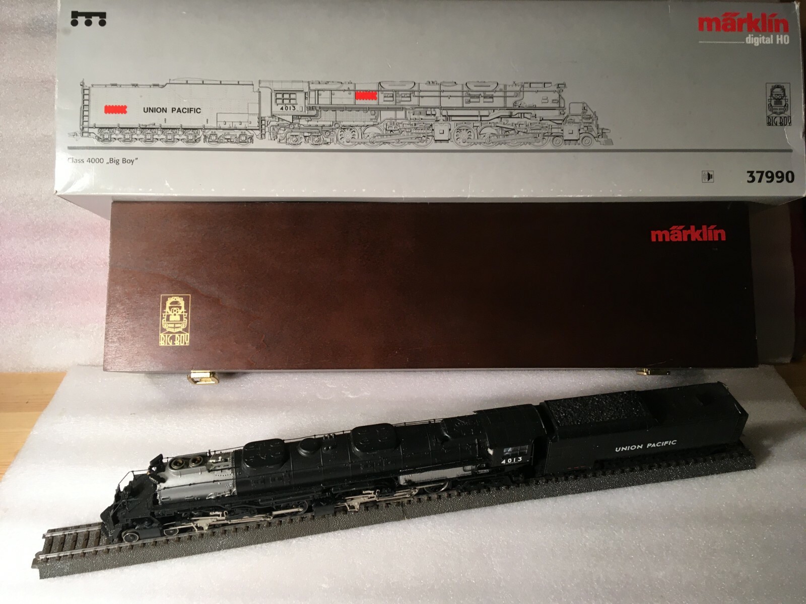 Märklin 37990 Big Boy 4-8-8-4 - UP 4013 - H0 Dampflok AC digital mit OVP