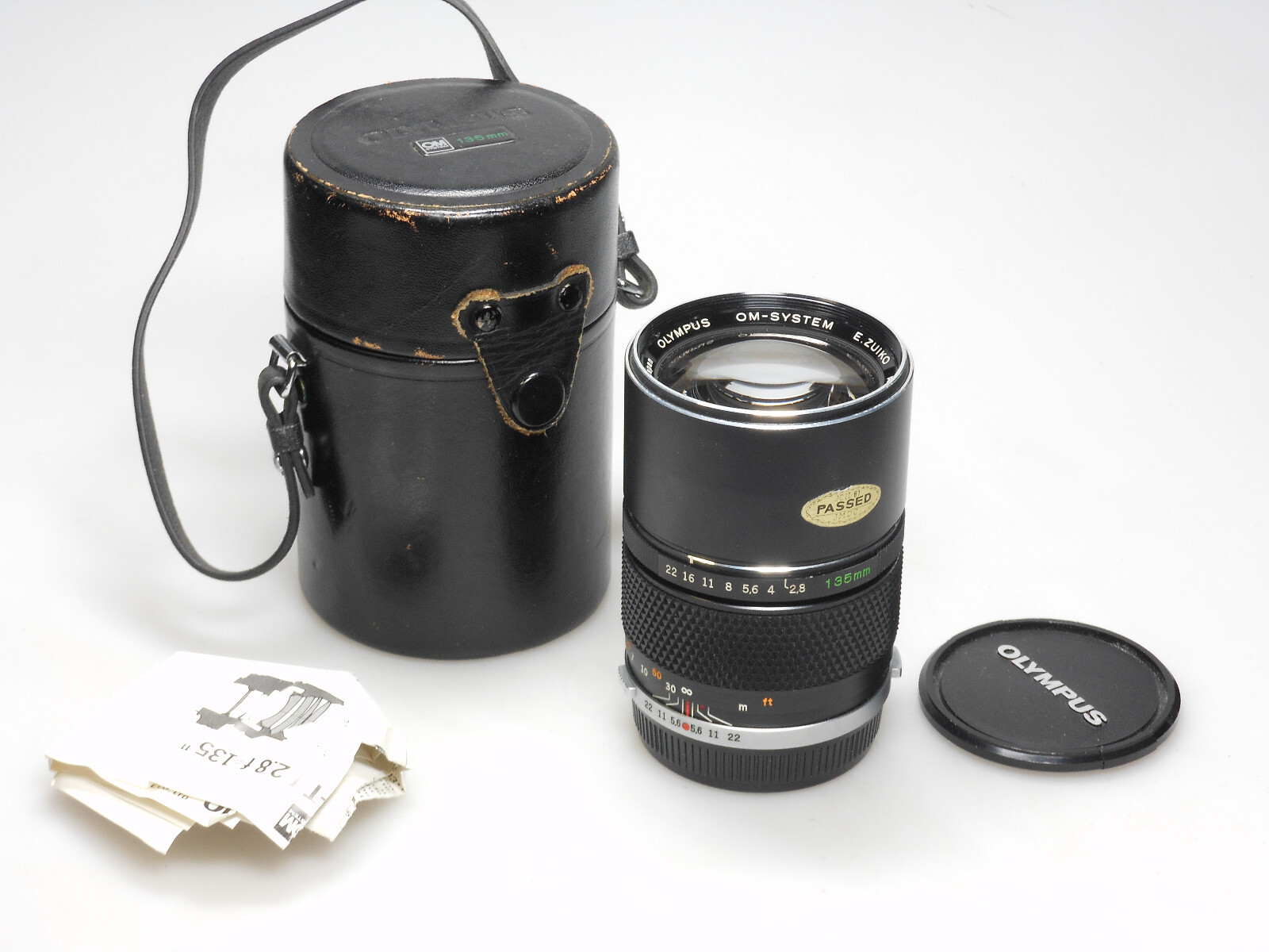 ★OLYMPUS OM-2 + ★標準レンズ50mm/SIGMA35-135mm Olympus OM-2 35mm SLR Film Camera with 50 mm lens Kit for
