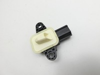 Volvo V60 D4 10-13 Airbagsensor Crashsensor Sensor Rechts Vorne Volvo V60 D4 10-13 24.03.2011 30798030 gebraucht Vorschau 2