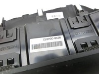 KIA Stonic YB 17-20 Bedienteil Bedienelement Klimabedienteil KIA Stonic YB 17-20 09.12.2019 97250H8250SA1... Vorschau 2