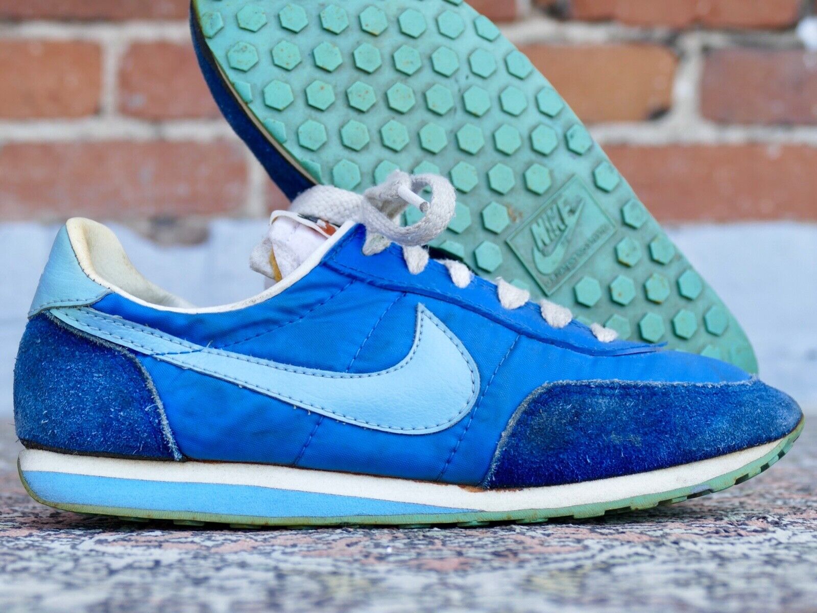 1980 Nike running shoes Sz 5.5 vtg 80s roadrunner diablo 1980 Nike running shoes Sz 5.5 vtg 80s roadrunner diablo