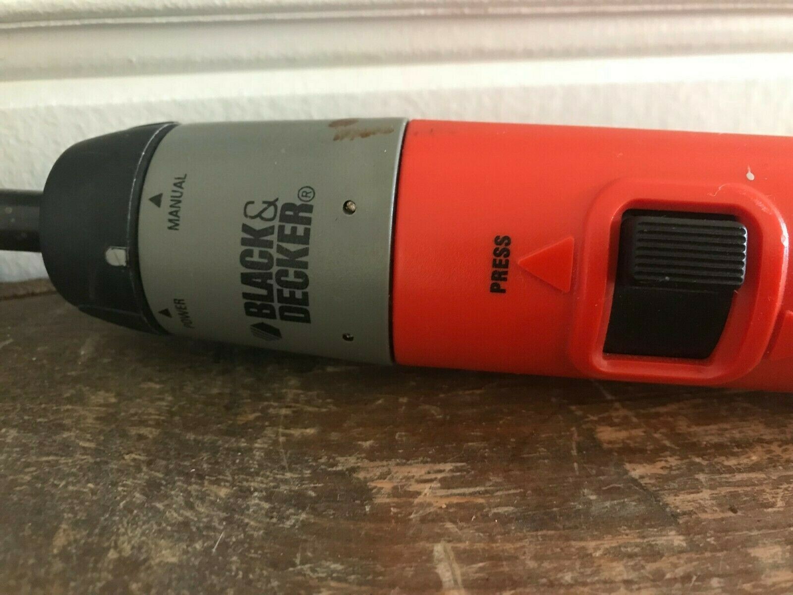 Black & Decker Cordless Screwdriver 2.4 Volt, Model 9072, NO CHARGER, USED