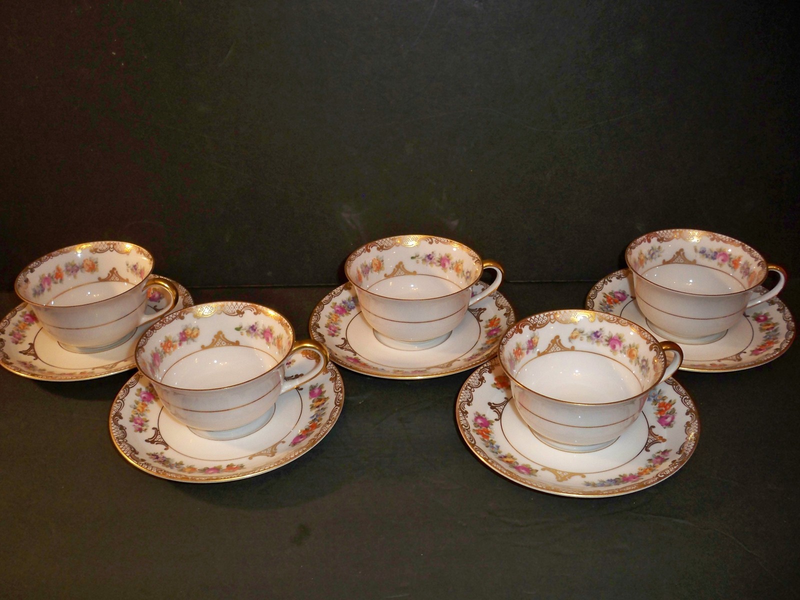 5  ROYAL BAYREUTH ROB41 CUP AND SAUCER SETS FLORAL WITH GOLDTONE ACCENTS