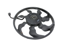 Hyundai I30 GD 11-15 1,4 73KW Lüfter Ventilator f. Kühler 140W Hyundai I30 GD 11-15 20.10.2014 3137230146 gebraucht Vorschau 1
