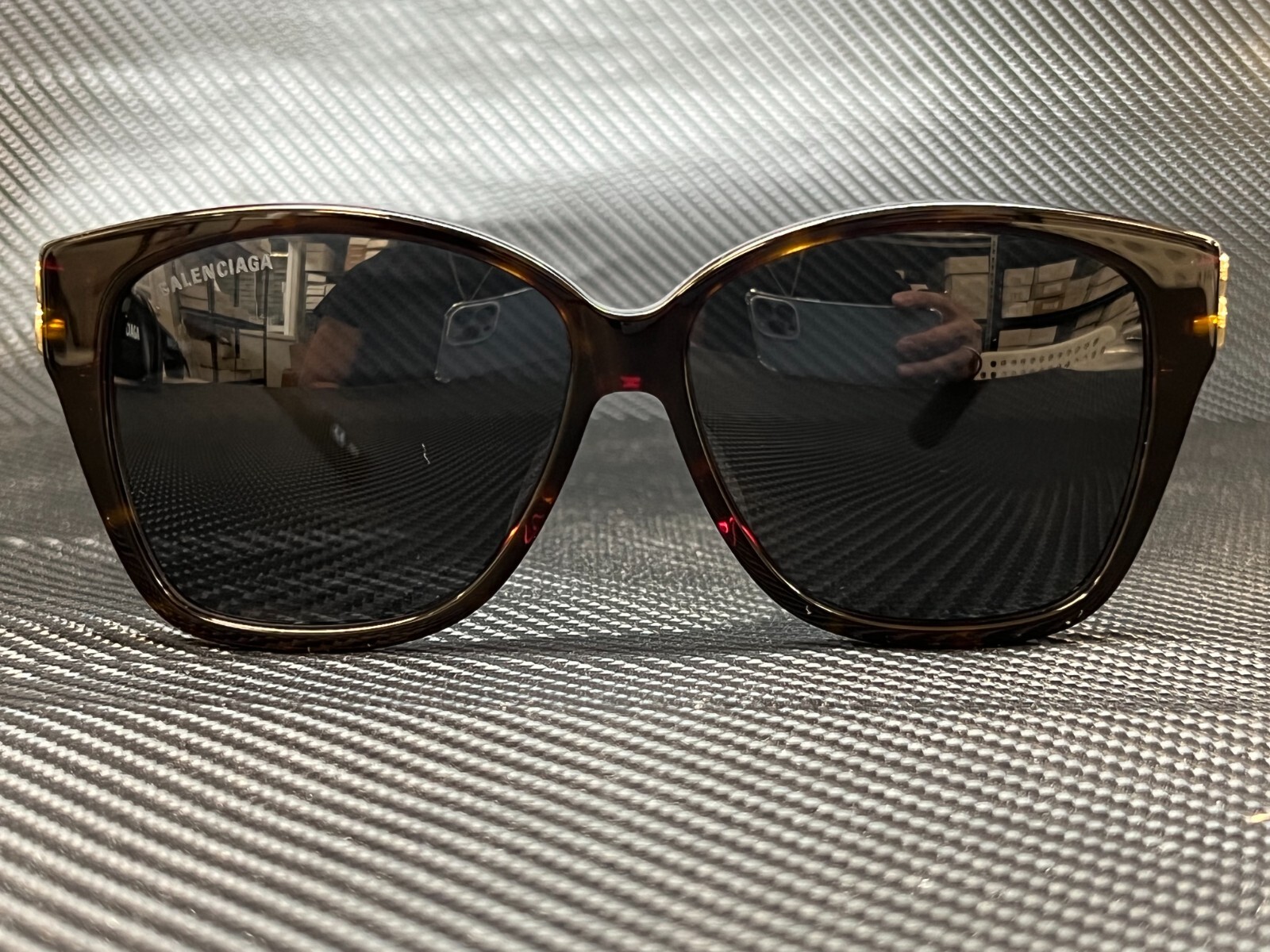 Pre-owned Balenciaga Bb0135sa 002 Square Rectangle Havana Gold Green 59 Mm Sunglasses