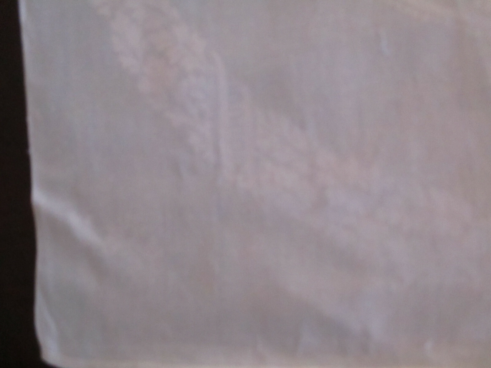 7 XLge Damask Linen Napkins 21.5