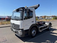 2019 Mercedes-Benz Atego Hook Loader 15 ton 
