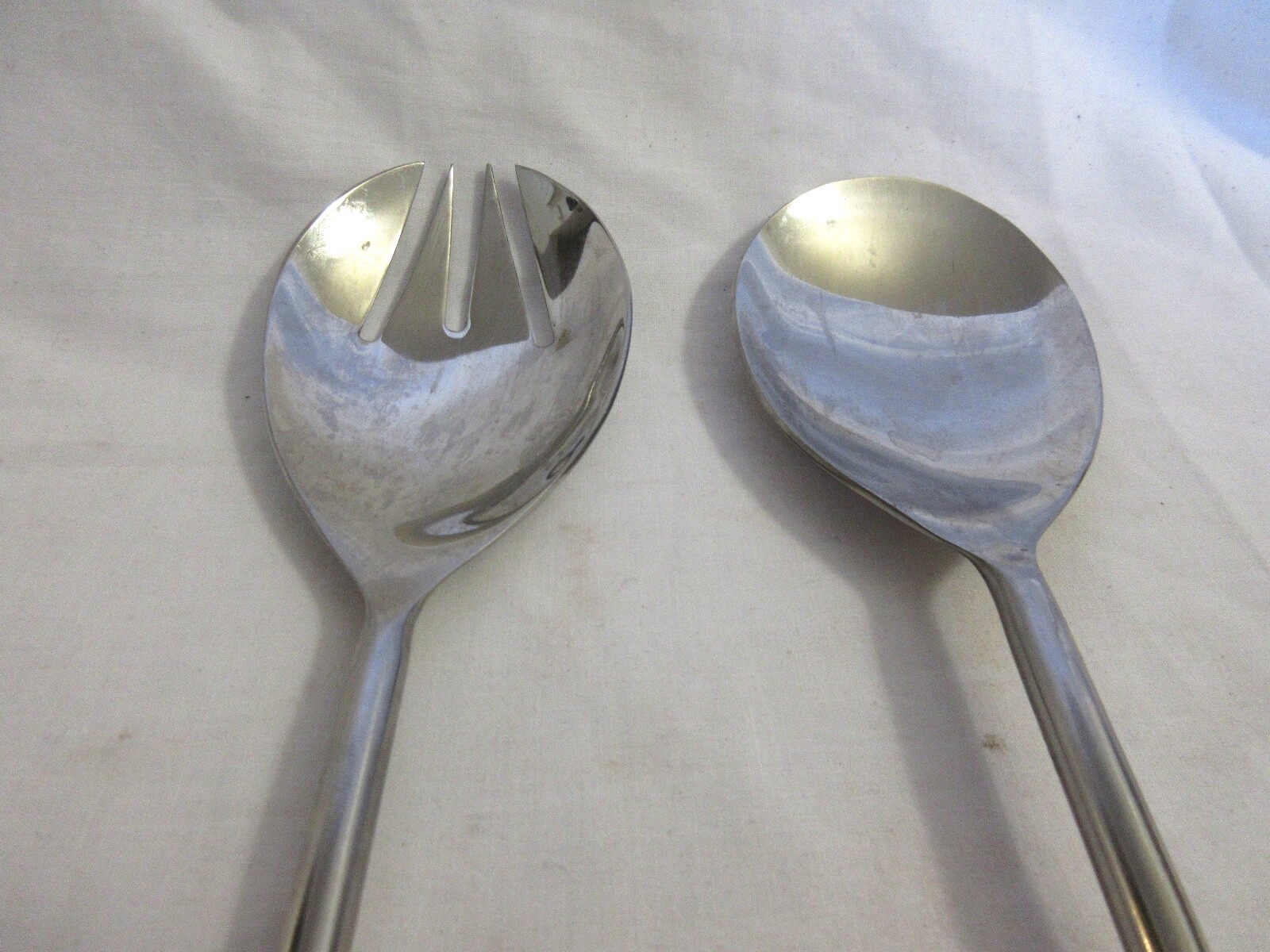 Set of 2 Metal Salad Fork & Spoon Set w/ Yellow Enamel Handles