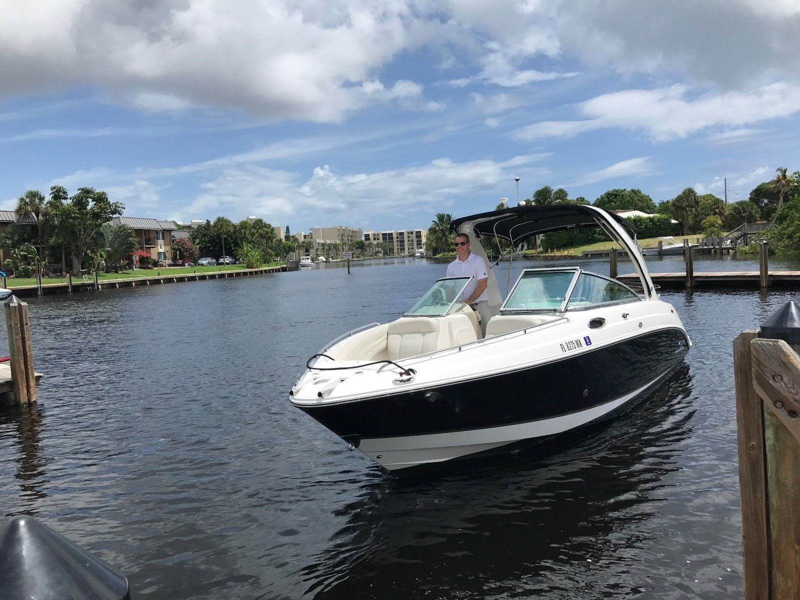 2005 Chaparral 256 SSI