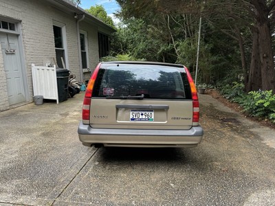image 4 of exterior