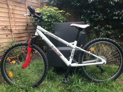  child Nakamura white mountain bike, great condition