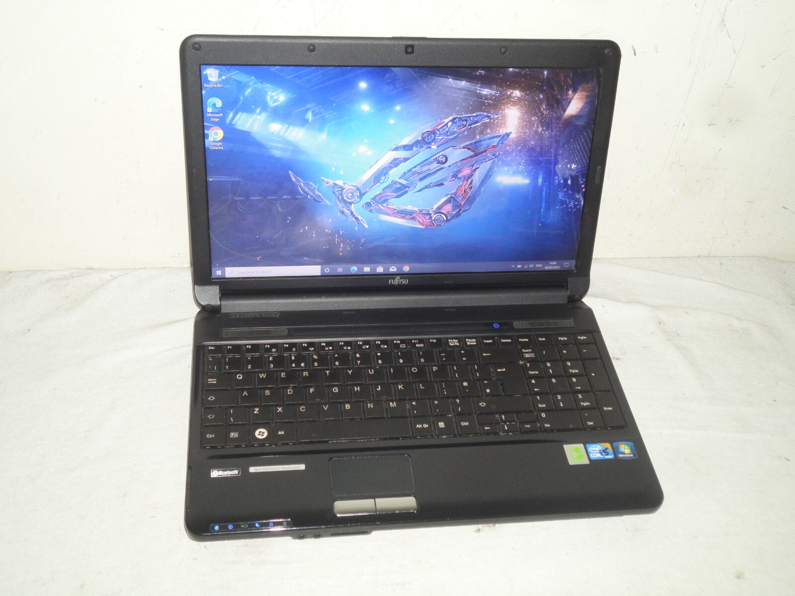 Fujitsu Lifebook AH530 15.6 Fujitsu Lifebook AH530 15.6