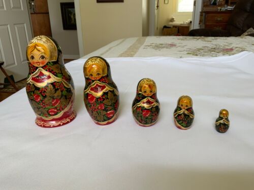 Vintage Set Of 5 Russian Matryoshka Nesting Dolls, Signed, 1993 6.5” High