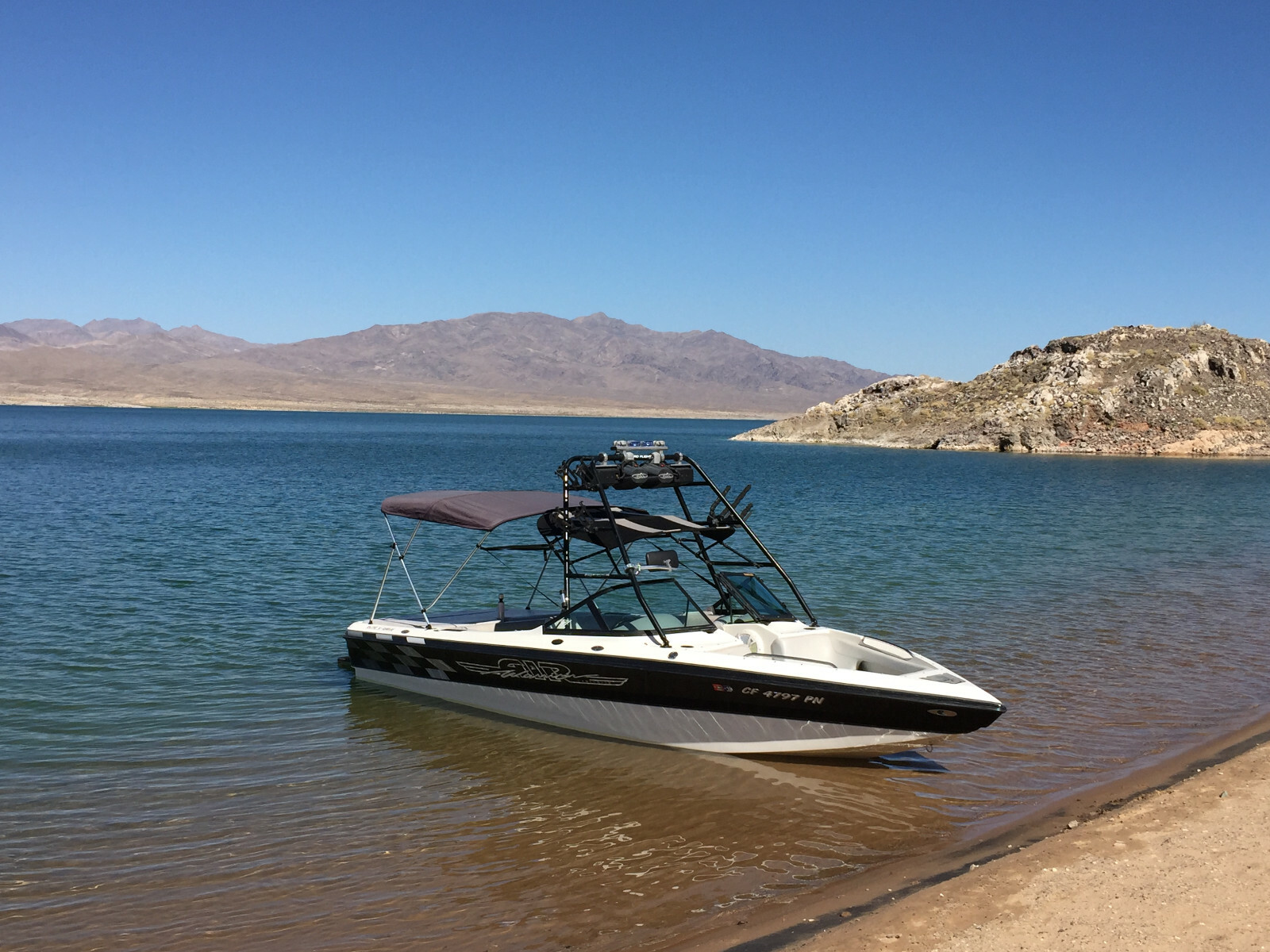 Wakeboard Boat Wakesurf