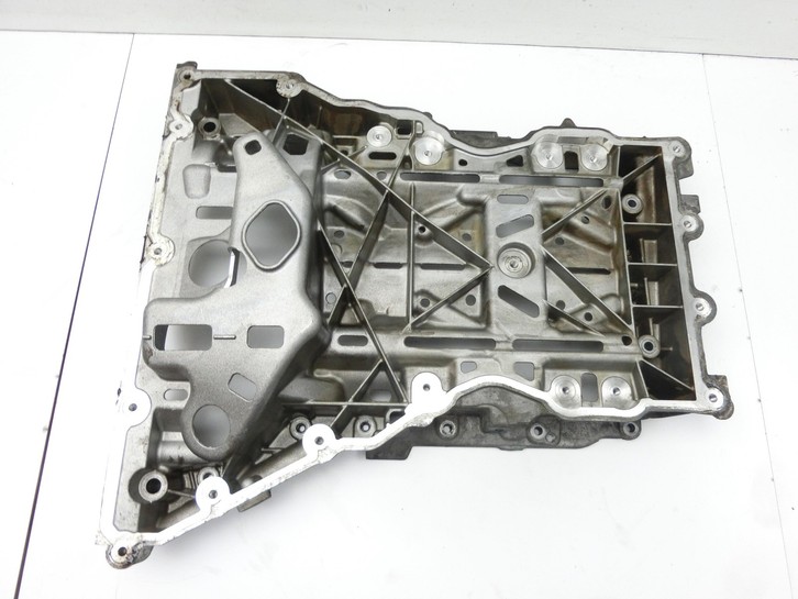 Mercedes S204 W204 11-15  CDI 2,1 125KW 651911 Oberteil für Ölwanne Motorwanne Mercedes S204 W204 11-15 11.05.2012... Bild 6