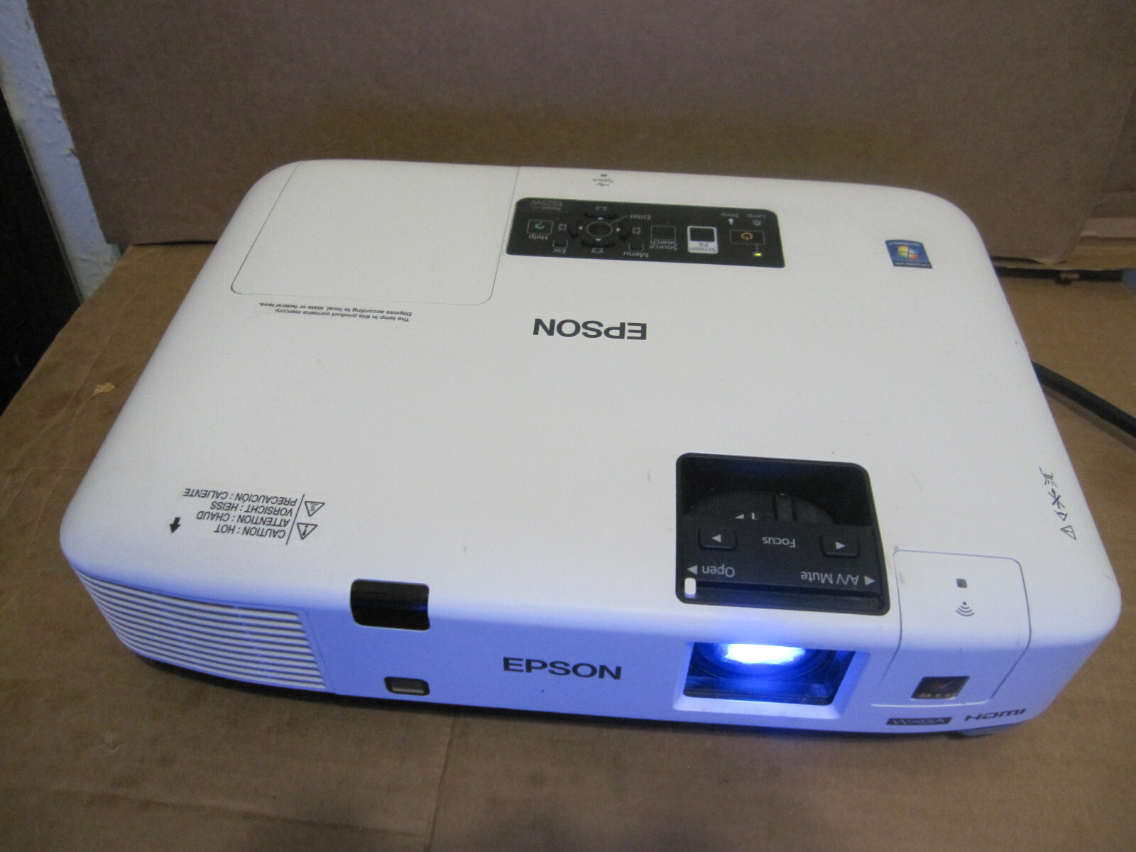EPSON EB-1925W LCD PROJECTOR プロジェクター 液晶プロジェクター