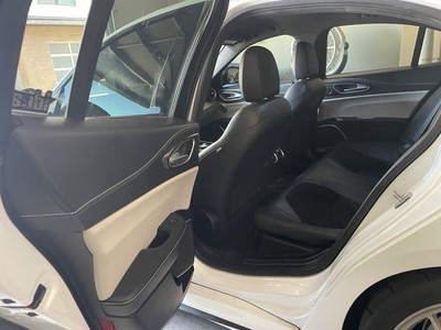 image 20 of interior