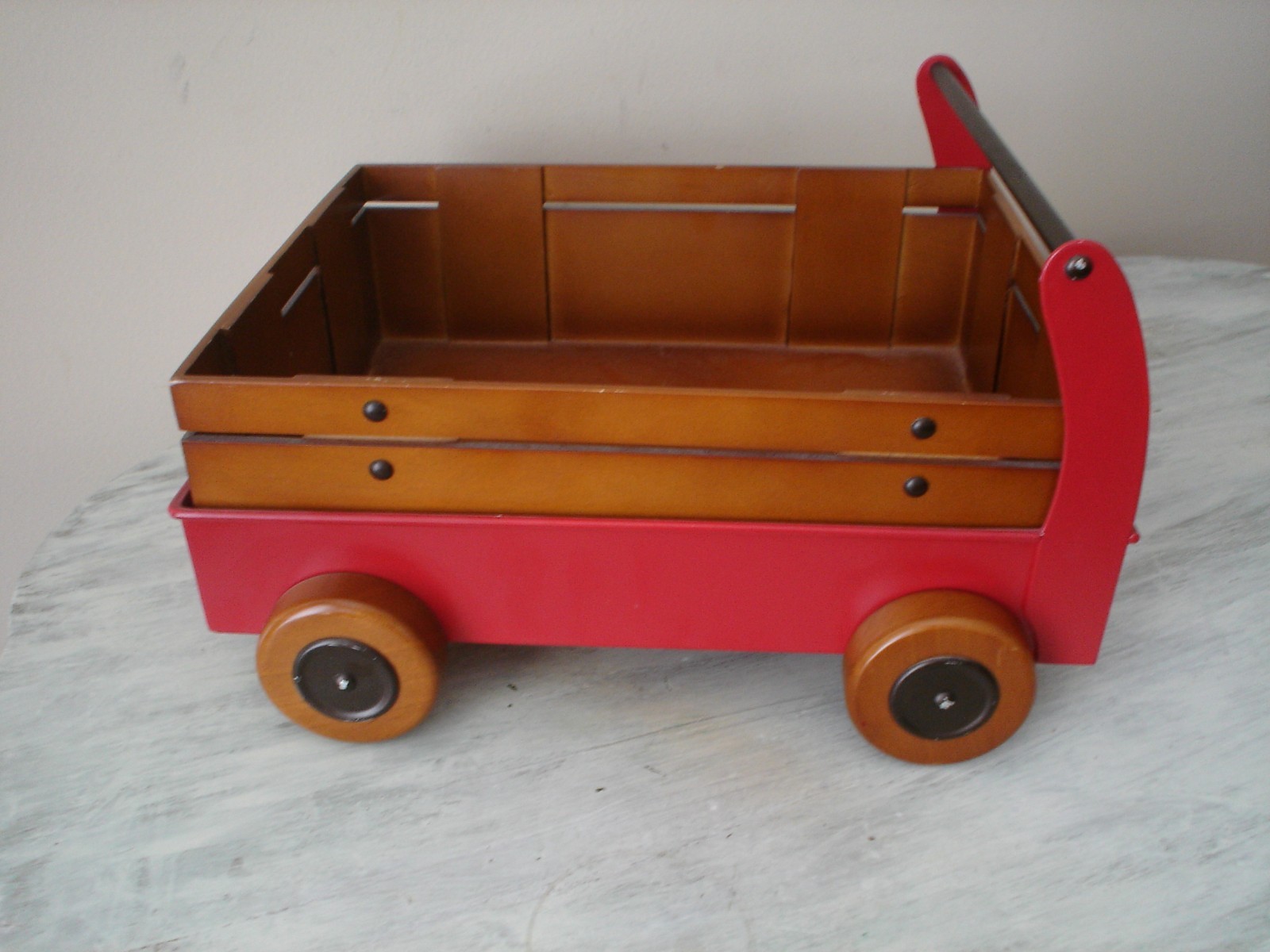 POTTERY BARN KIDS RED LARGE Wood / Metal Wagon Paper Holder Desk Accessory EUC