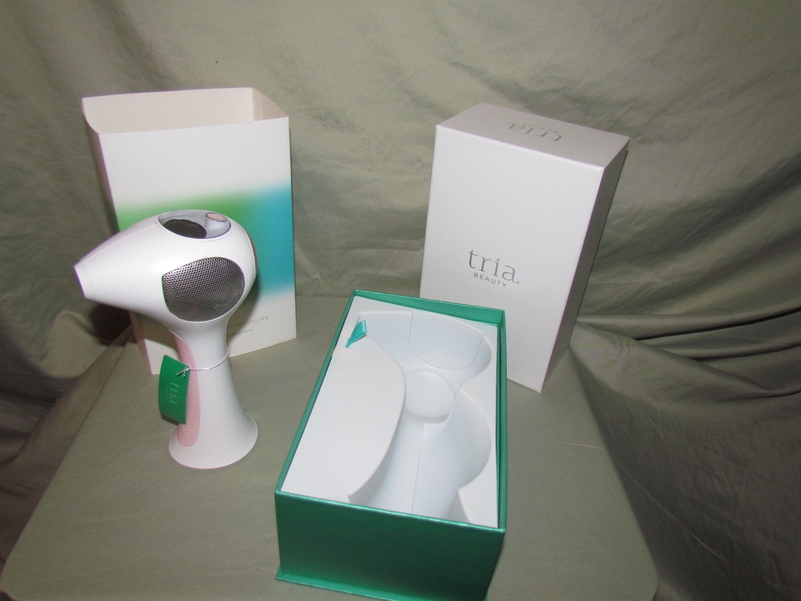 Tria Beauty Hair Removal Laser 4X New On Air Demo Model