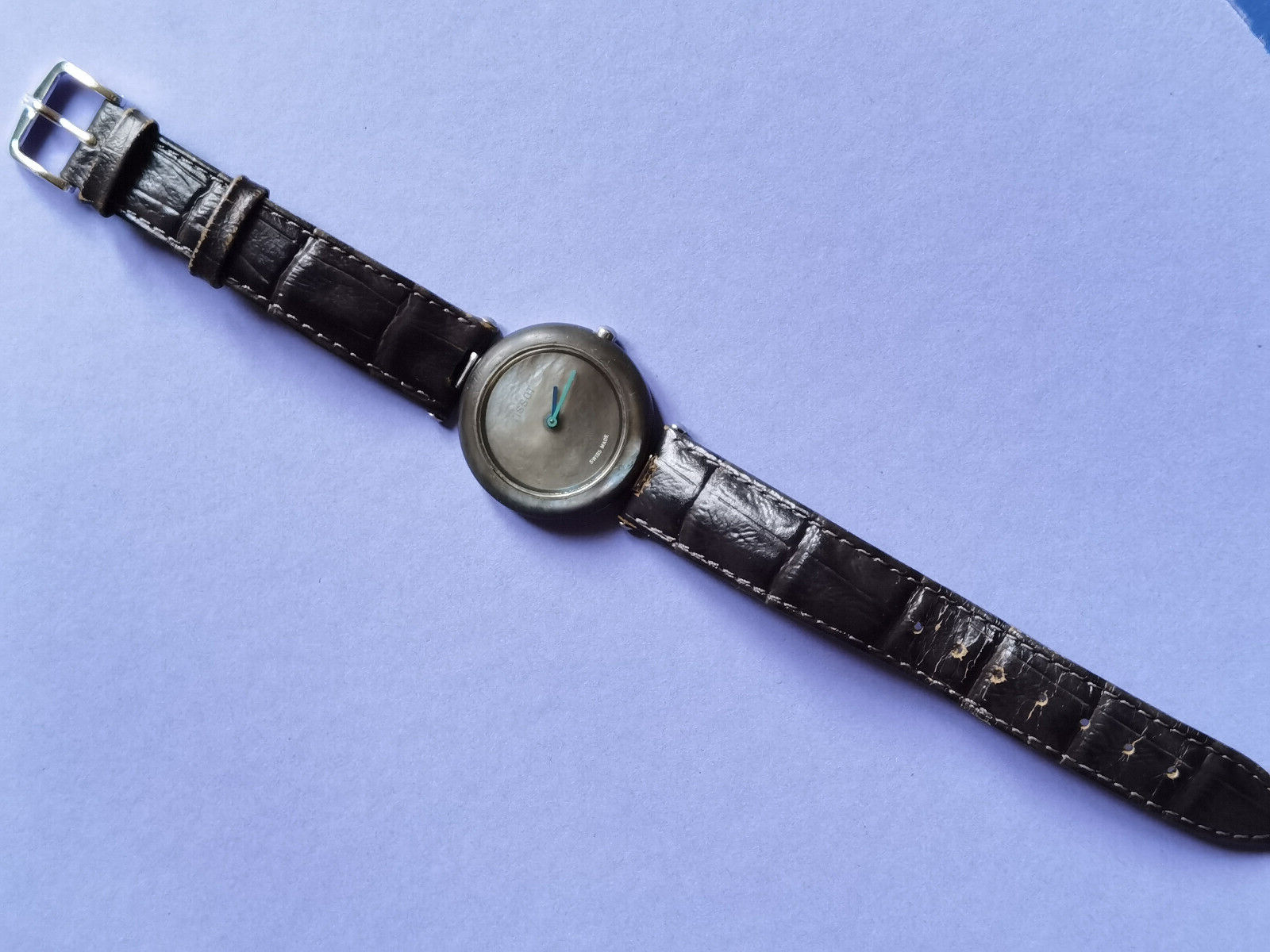 Tissot rock watch R150 美品 TISSOT Rock Watch R150 Quartz Analog Unisex - Natural Stone