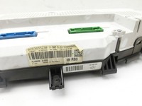 VW Touareg 7L 06-10 TDI 2,5 120KW Kombiinstrument Tacho VW Touareg 7L 06-10 18.05.2007 7L6920875LX 7L6920875G... Vorschau 7
