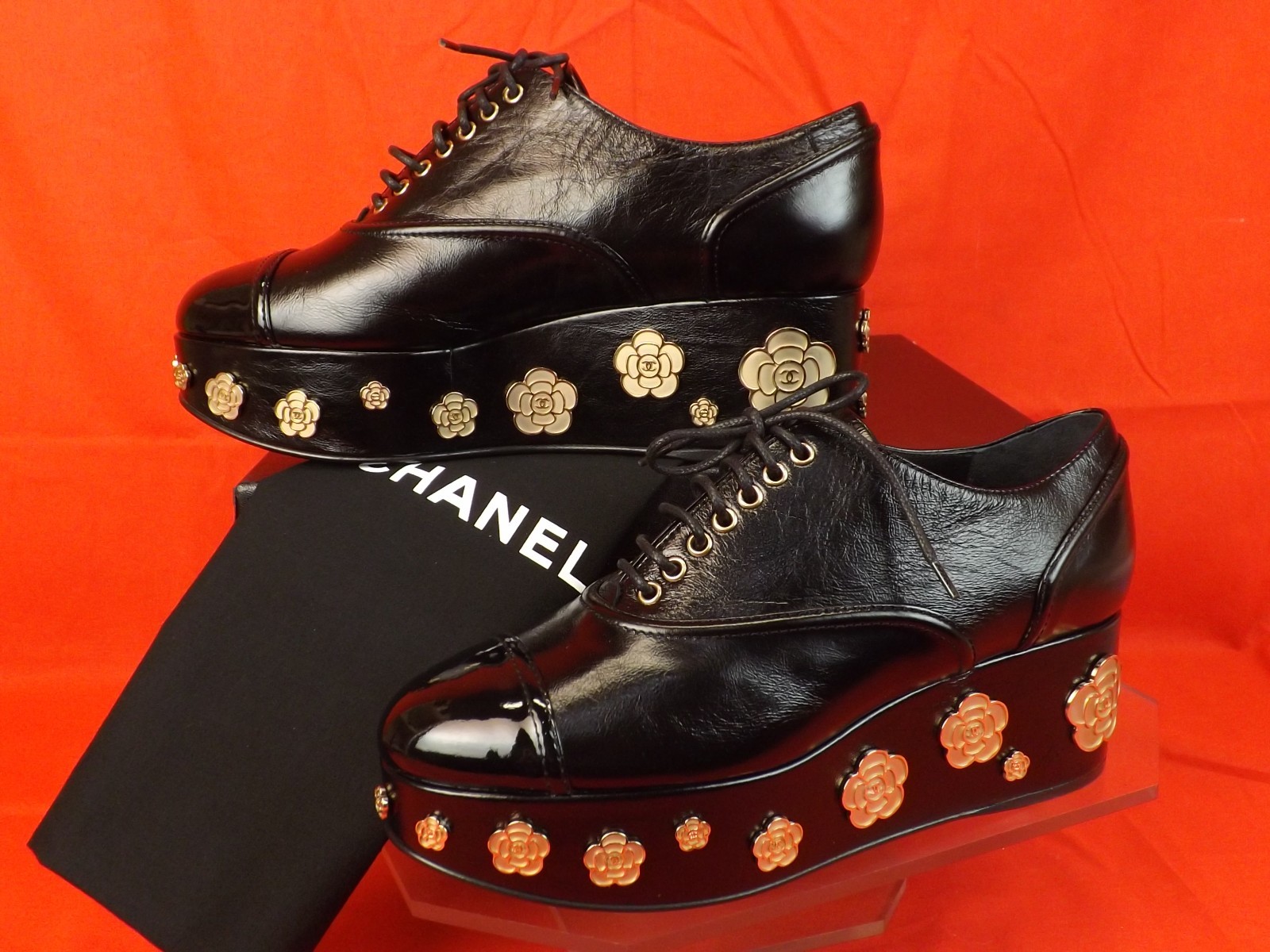 Pre-owned Chanel Black Leather Camellia Cc Platform Cap Toe Lace Up Oxfords 39