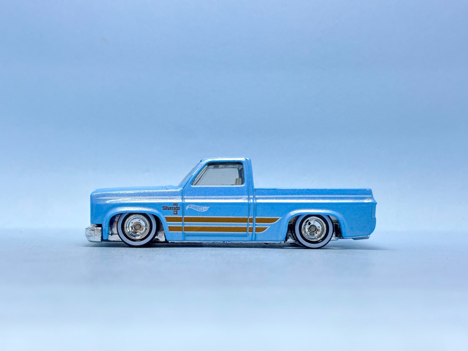 Hot Wheels '83 CHEVY SILVERADO 5台セット Hot Wheels '83 Chevy Silverado (Lot Of 5) | eBay