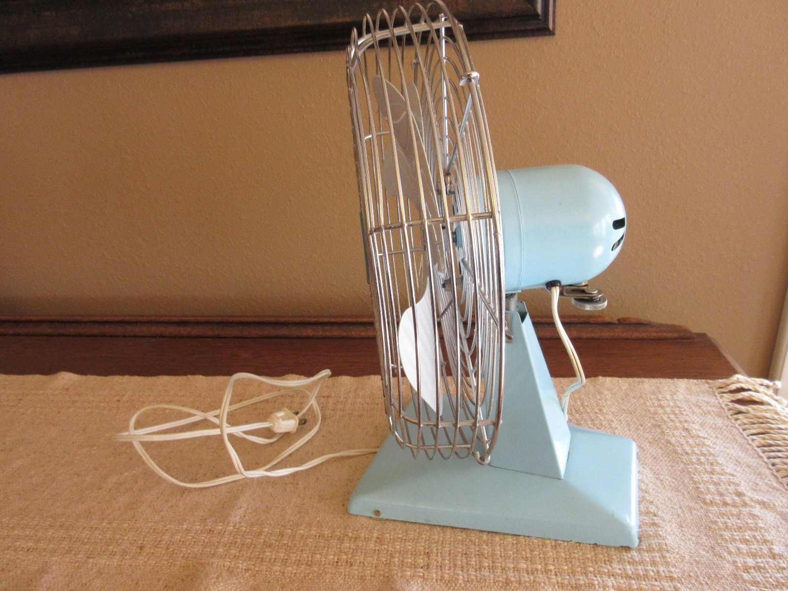 VTG RETRO Superior Electric Products Corp. Oscillating Fan Light Blue Works!