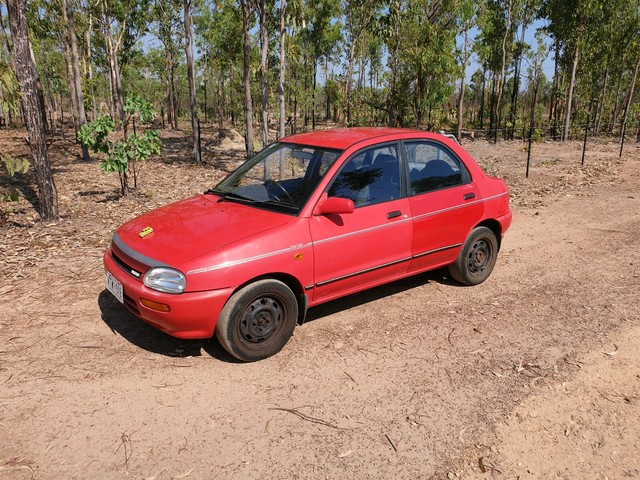 Mazda 121 1992