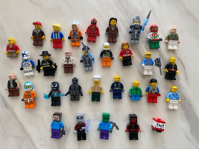 30 Personnages Minifigs Lego (Minecraft Et Autres)