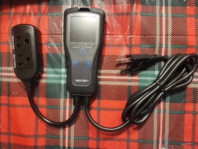 DIGITEN Temperature Controller DTC102 Thermostat Outlet 2-Stage Black 